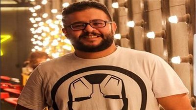 وفاة والد المؤلف إياد صالح.. والجنازة اليوم بعد صلاة الظهر 