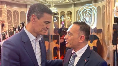 البياضي لرئيس الحكومة الإسبانية: مصر تصنع الاستقرار وعلى العالم أن يساندها