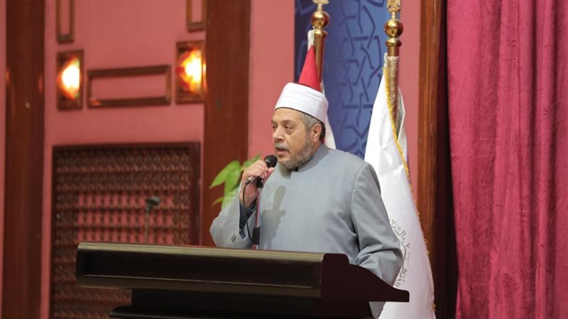 رئيس قطاع المعاهد