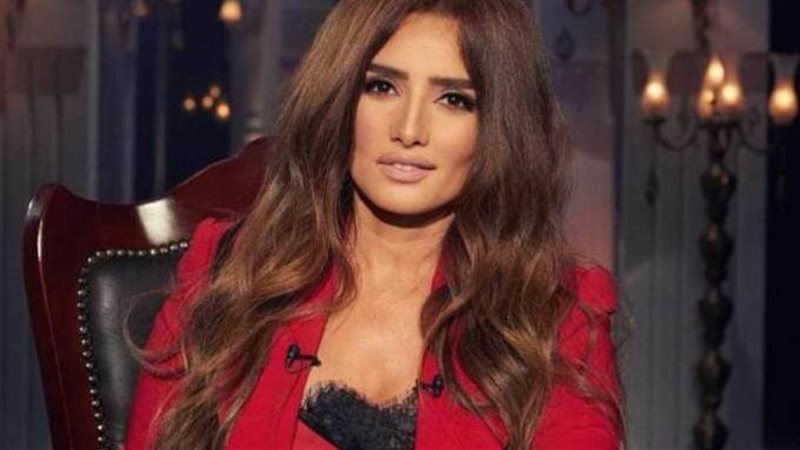 الفنانة زينة