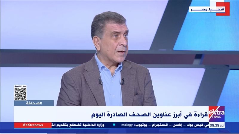 الكاتب الصحفي احمد