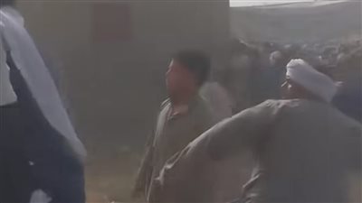 خروف يتسبب في مشاجرة بالحجارة بين التُجار داخل سوق طامية بالفيوم