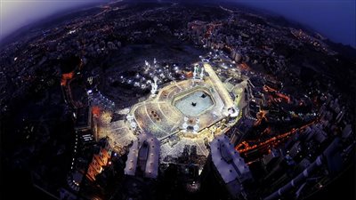 اختفاء ظل الكعبة أول أيام ذي الحجة.. لحظة فلكية فريدة لتحديد اتجاه القبلة بدقة