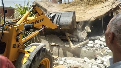 إزالة 17 حالة تعد على مساحة 525 متر بمدينة القصاصين الجديدة في الإسماعيلية