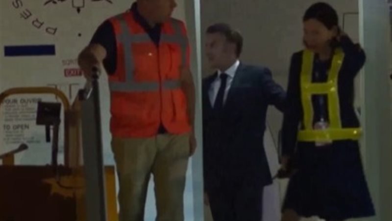 صفعة ماكرون