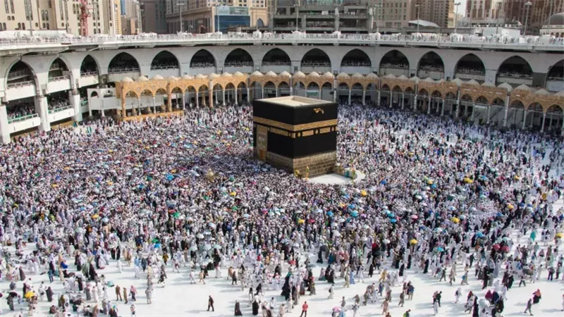 أداء العمرة بعد الحج