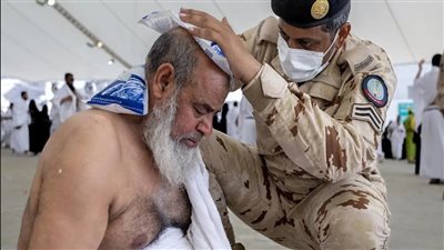 إرشادات وزارة الصحة للتعامل مع ضربات الشمس في الحج