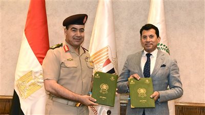 قيادة قوات الدفاع الشعبى والعسكرى توقع بروتوكول تعاون مع وزارة الشباب والرياضة