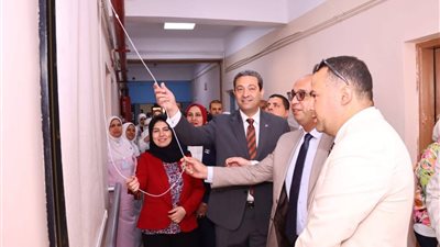 محافظ دمياط يفتتح وحدات عناية مركزة بـ20 مليون جنيه لتعزيز الخدمات الطبية