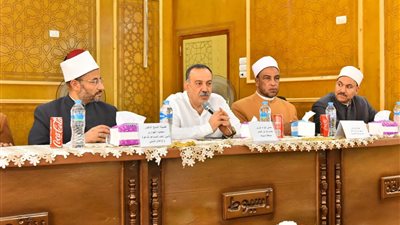 محافظ أسيوط يشهد ورشة عمل حول مشروع الإدارة المستدامة للثروة الحيوانية