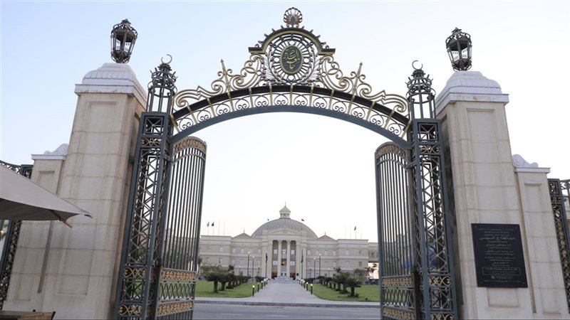 جامعة القاهرة