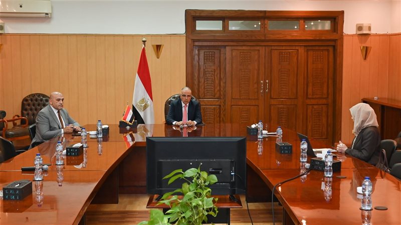 وزير الموارد المائية
