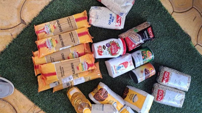 اقتحام مراكز توزيع