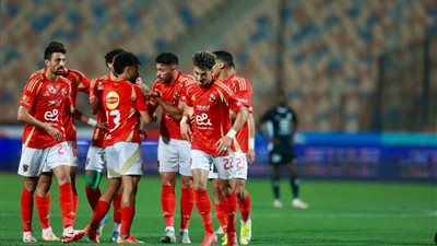 خالد الغندور يكشف تشكيل الأهلي أمام بيراميدز في دوري نايل