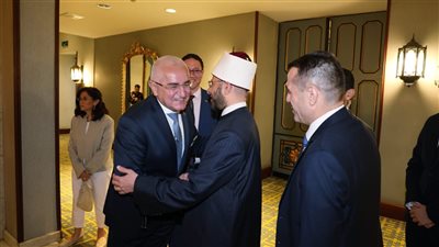 بمناسبة العيد الوطني.. وزير الأوقاف يشارك في احتفالية سفارة أذربيجان بالقاهرة