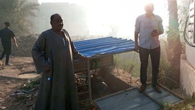 تركيب رافع مياه جديد بقدرة 15 حصان لخدمة منطقة جبل العين بالفيوم |صور