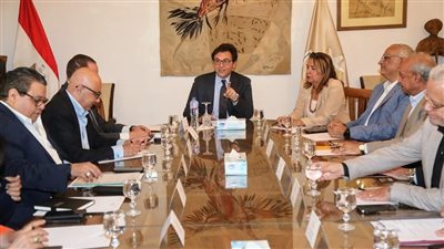 وزير الثقافة يعقد اجتماعًا موسعًا لمتابعة احتفالات 30 يونيو  
