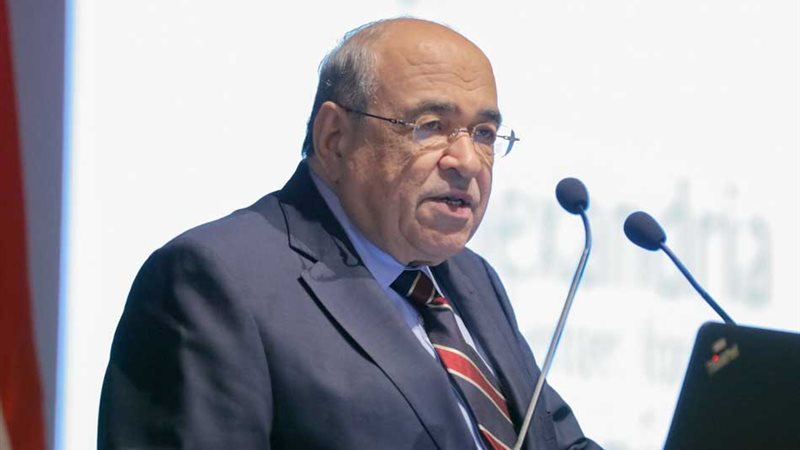 مصطفى الفقي