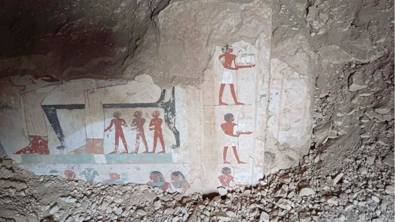 مقابر أثرية في الأقصر