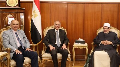 وزير التعليم العالي يؤكد أهمية الدور التنويري للمؤسسات الأكاديمية