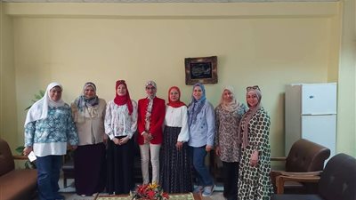 لجنة الدعم الفني بمركز ضمان الجودة تناقش ملفات تمريض بني سويف