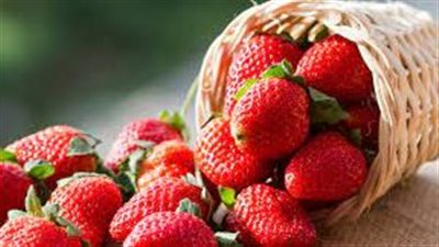 دراسة جديدة: الفراولة سلاح طبيعي لتحسين المزاج في منتصف العمر
