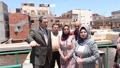 في زيارة مفاجأة.. محافظ دمياط يتفقد محطة الصرف الصحي بالوسطاني |صور
