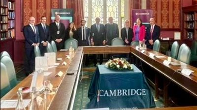 «التعليم» تتعاون مع جامعة كامبريدج لتطوير مناهج اللغة الإنجليزية 