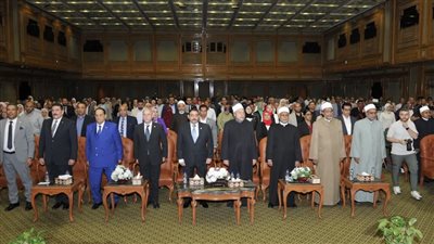 تخريج 300 مدرب تنمية ذهنية بمعلمي الأزهر ضمن المبادرة الرئاسية «بداية»