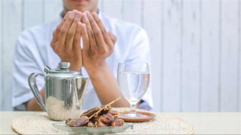 حكم صيام الثالث عشر
