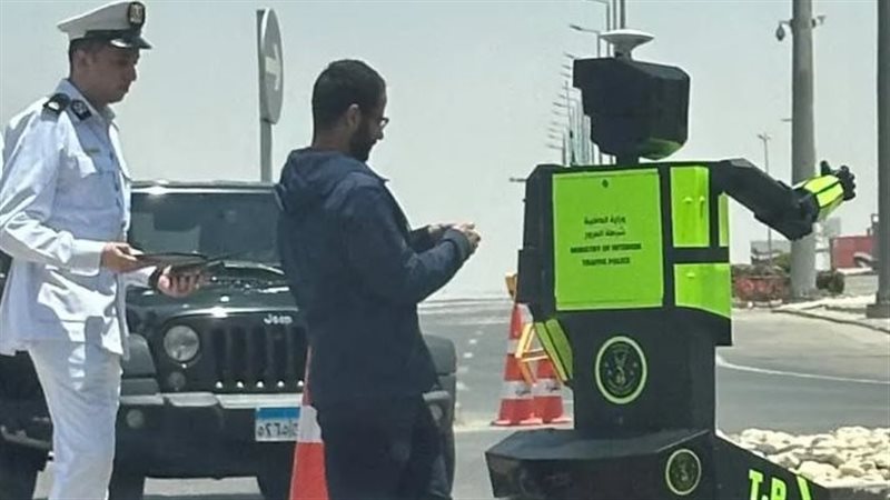مصر: تجربة أول روبوت