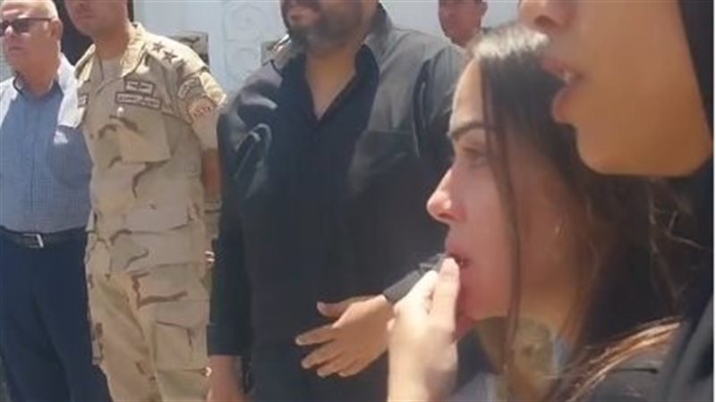 وئام مجدي في جنازة