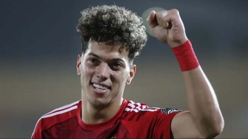 إمام عاشور نجم الأهلي