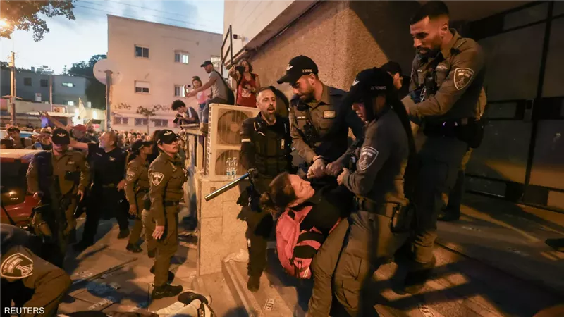 اقتحام مقر حرب الليكود