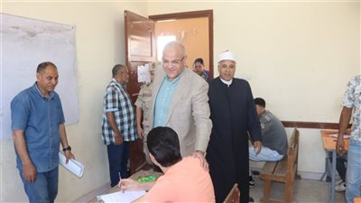 محافظ القليوبية يتفقد لجان امتحانات الشهادة الثانوية الأزهرية فى يومها الأول