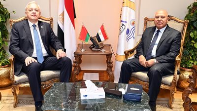 كامل الوزير يبحث التعاون مع بيلاروسيا لإنشاء مركز لوجستي لتخزين وتداول الحبوب 