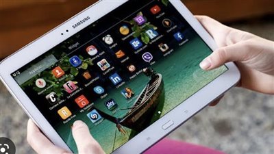 التعليم: توزيع 700 ألف تابلت على الطلاب العام المقبل بـ 9.6 مليار جنيه