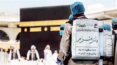 إنكار بركات ماء زمزم.. هل تشفي المشلول وتطلق لسان الأخرس؟ |واعظ يكشف (خاص)