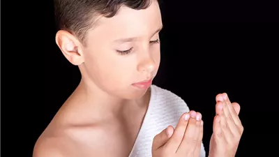 عمري 15 عامًا وأديت فريضة الحج.. سقطت عني أم تؤدى مرة أخرى؟