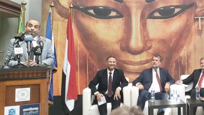 أمين عام الآثار عن المعرض المصري بروما: جسر ثقافي يخاطب الجمهور العالمي  