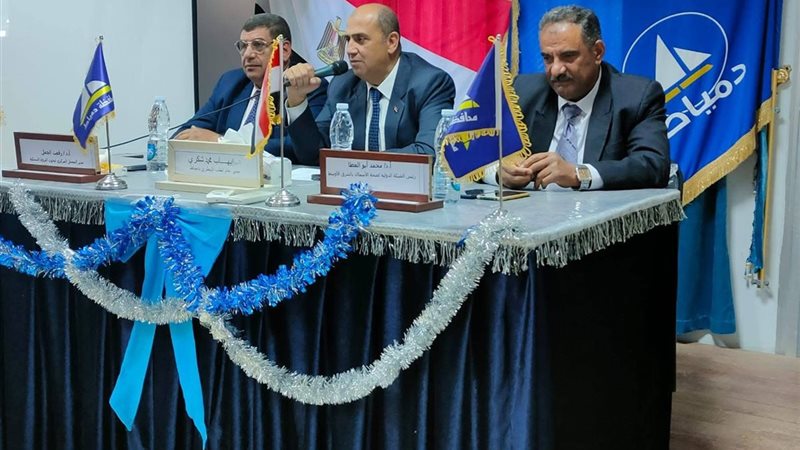 محافظ دمياط