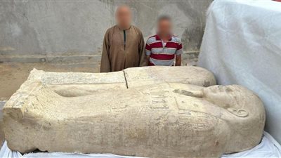 ضربة أمنية موجعة لتجار الآثار.. ضبط تابوت فرعوني نادر بسوهاج