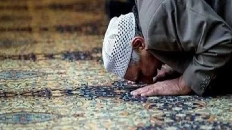 حكم الأذان
