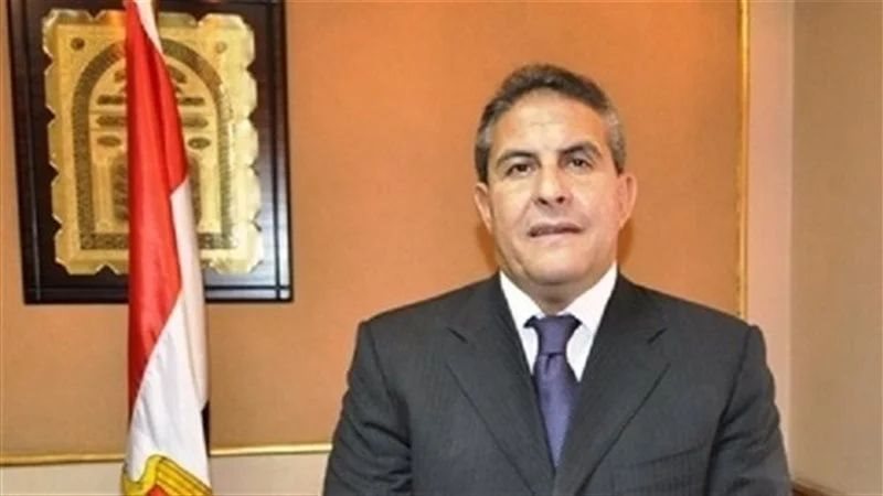 الكابتن طاهر أبو