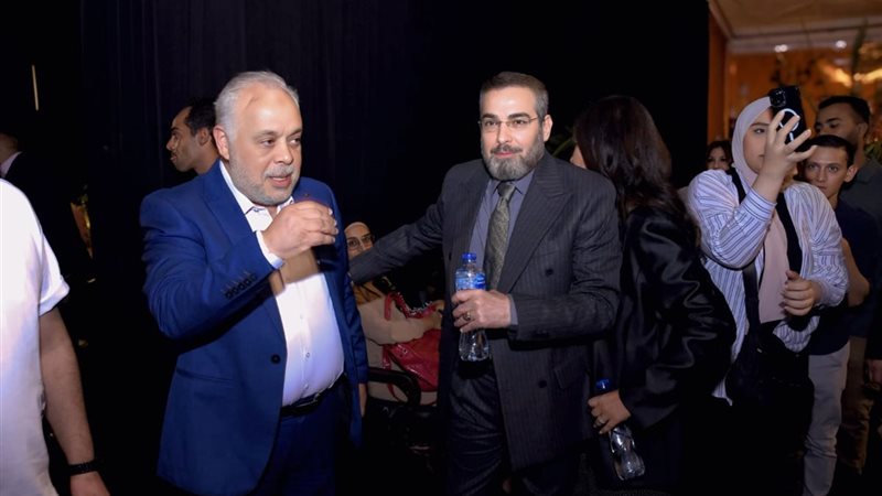 أشرف زكي وأحمد عبدالعزيز