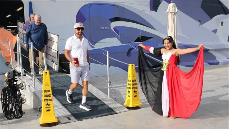 استقبال السفينة السياحية