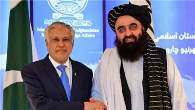 خطوة دبلوماسية جديدة .. باكستان تعلن نيتها تعزيز العلاقات مع أفغانستان