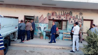 وكيل تعليم الفيوم يتابع مركز توزيع أسئلة الشهادة الإعدادية ويشيد بانضباط العمل