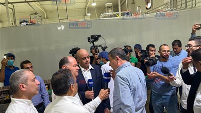 محافظ الشرقية يصل مجموعة مصانع هيلثي لتدشين مبادرة احلم 2