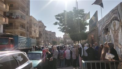 ضبط طالبة صورت امتحان اللغة الإنجليزية بمدرسة شبين الكوم بالمنوفية 